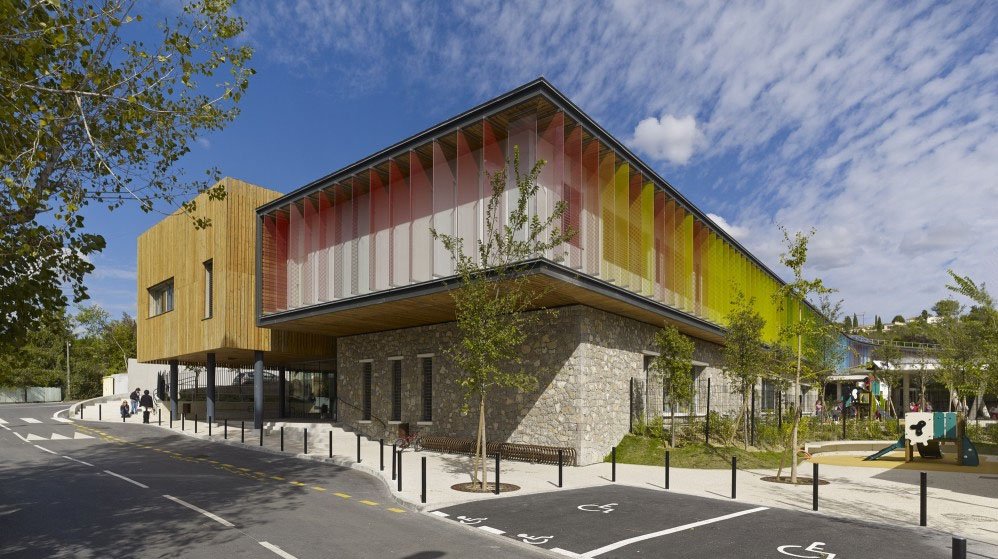 Groupe scolaire et cuisine centrale Daniel Pennac à La CollesurLoup