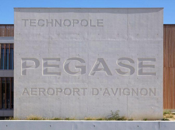 Construction du technopôle « Pégase » Aéroport d’Avignon-Caumont