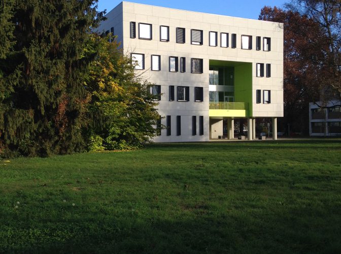 Extension du CERMO / Maison de la Planète UJF à Grenoble (38) Faculté de Physique – Campus Saint-Martin d’Hères