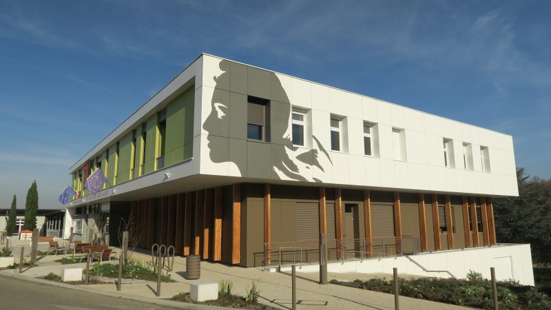 Construction du nouvel hôtel de ville de Saint Quentin Fallavier