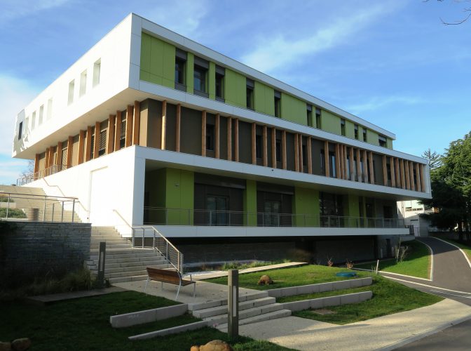 Construction du nouvel hôtel de ville de Saint Quentin Fallavier