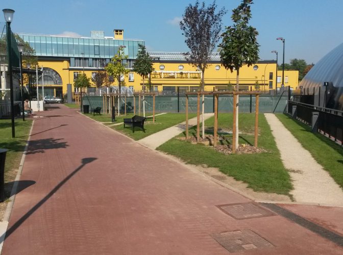 RESTRUCTURATION DU CENTRE SPORTIF JEAN BOUIN A PARIS