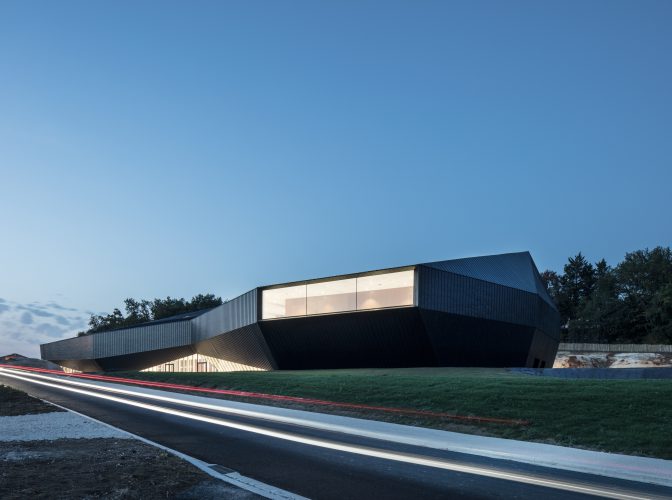 CONSTRUCTION DU CENTRE DES CONGRES DE HAUTE SAINTONGE A JONZAC